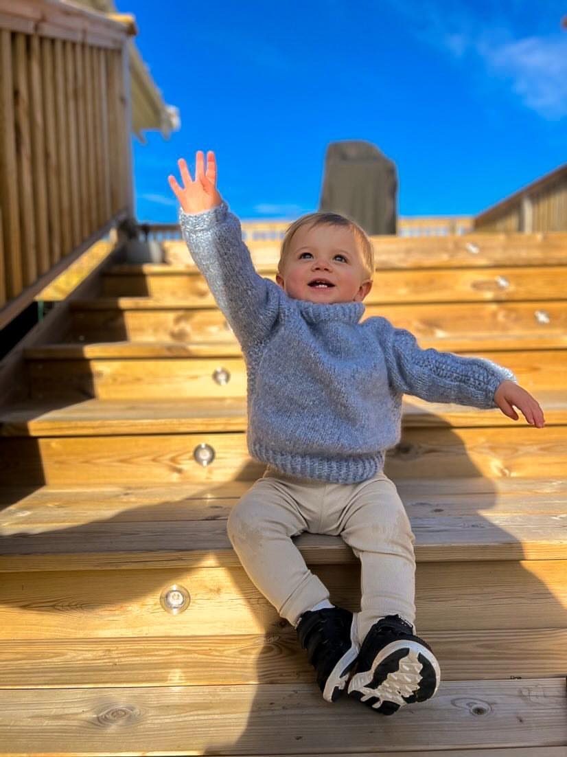 Noa Sweater Mini