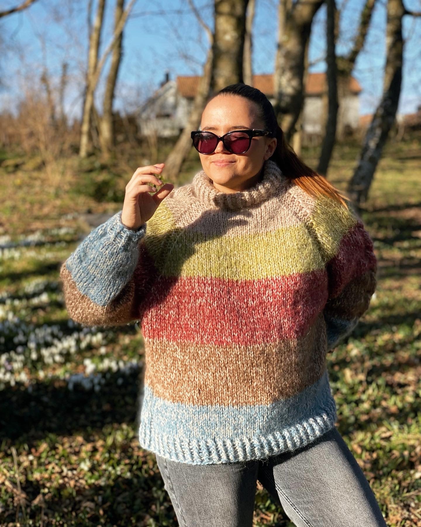 Summertwist sweater